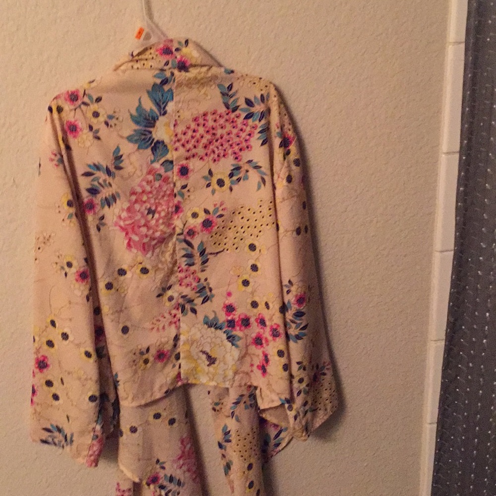 Silky jacket - Picture 3 of 4